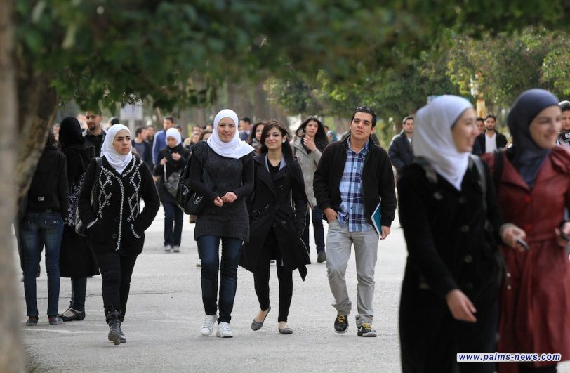 وزارة العمل: 2.2 مليون طالب مشمولون بالمنحة الطلابية